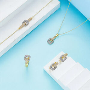 Hot Selling Fashionable Women&apos;s Necklace Set Popular Jewelry Accessories
