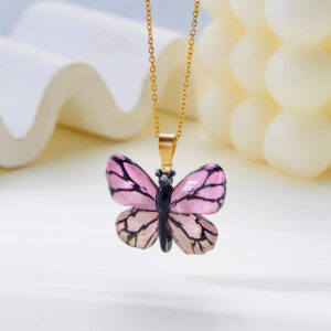Simple Gold Color Stainless Steel Clavicle Necklace for Women Light Luxury Resin Butterfly Pendant Necklace Friendship Jewelry