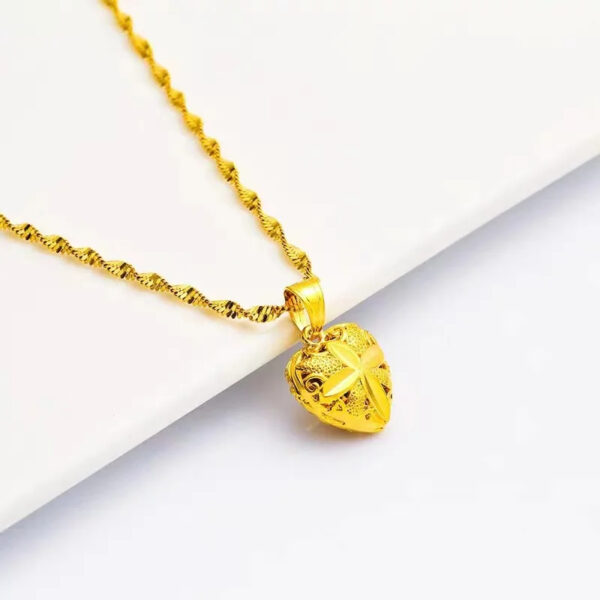 24K Gold AU999 Heart-Shaped Teardrop Pendant for Women - Elegant and Graceful Design, Perfect for Any Occasion